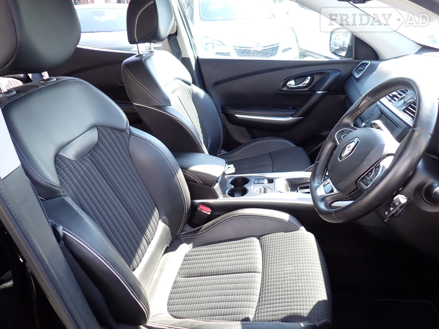 [ berth ]Renault Kadjar