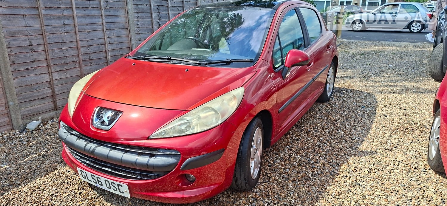 [ berth ]Peugeot 207