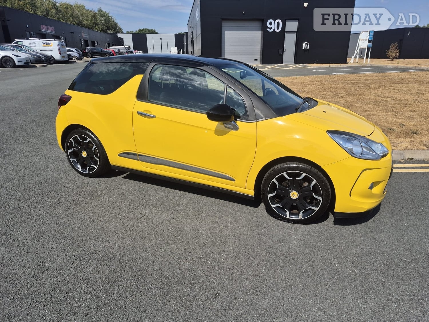 [ berth ]Citroen DS3