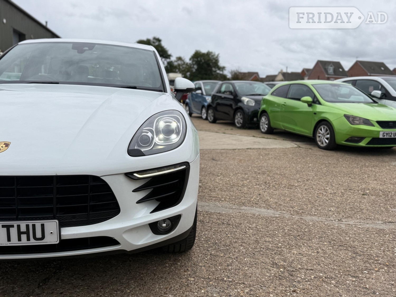 Porsche Macan 2015 - Cars