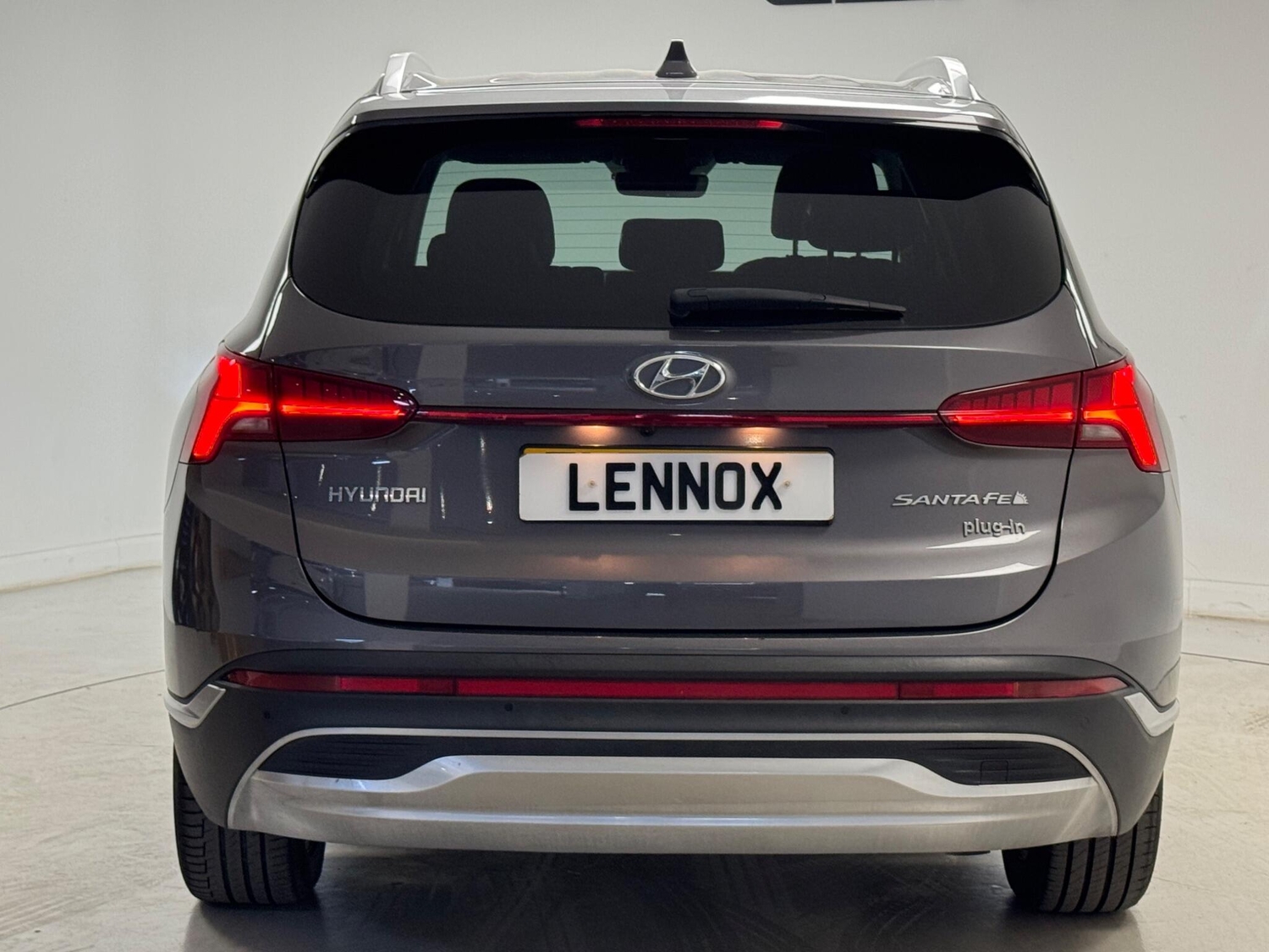 Hyundai Santa Fe 2023 - Cars