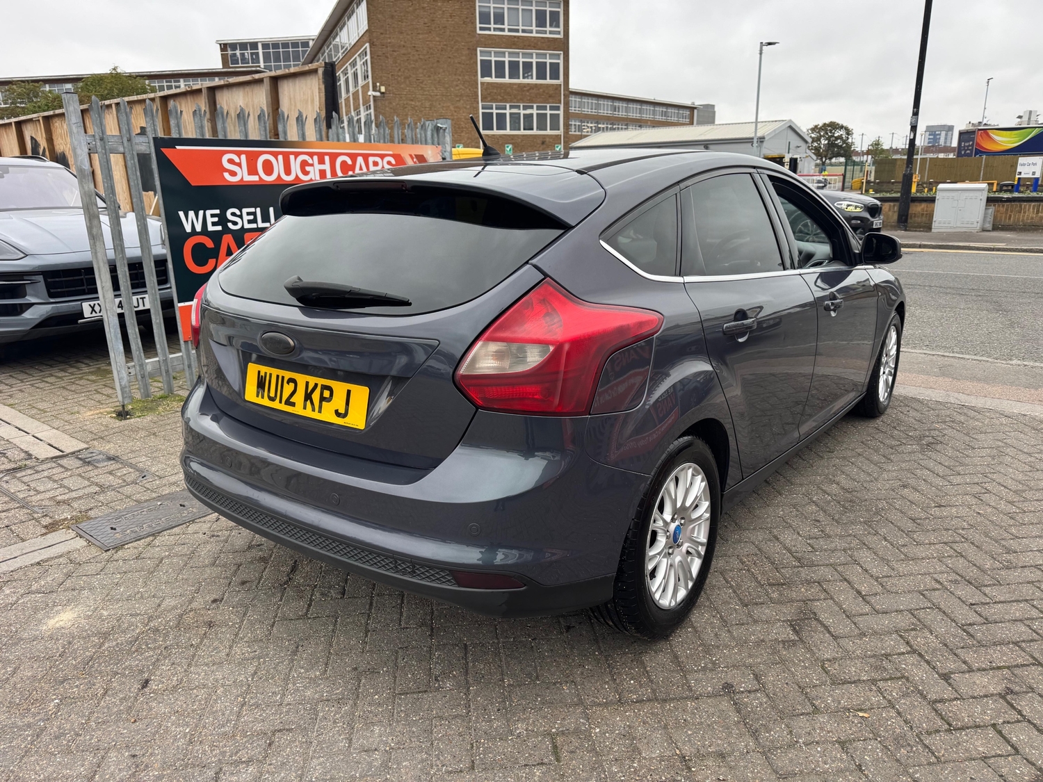 Ford Focus 2012 - Cars in Slough
