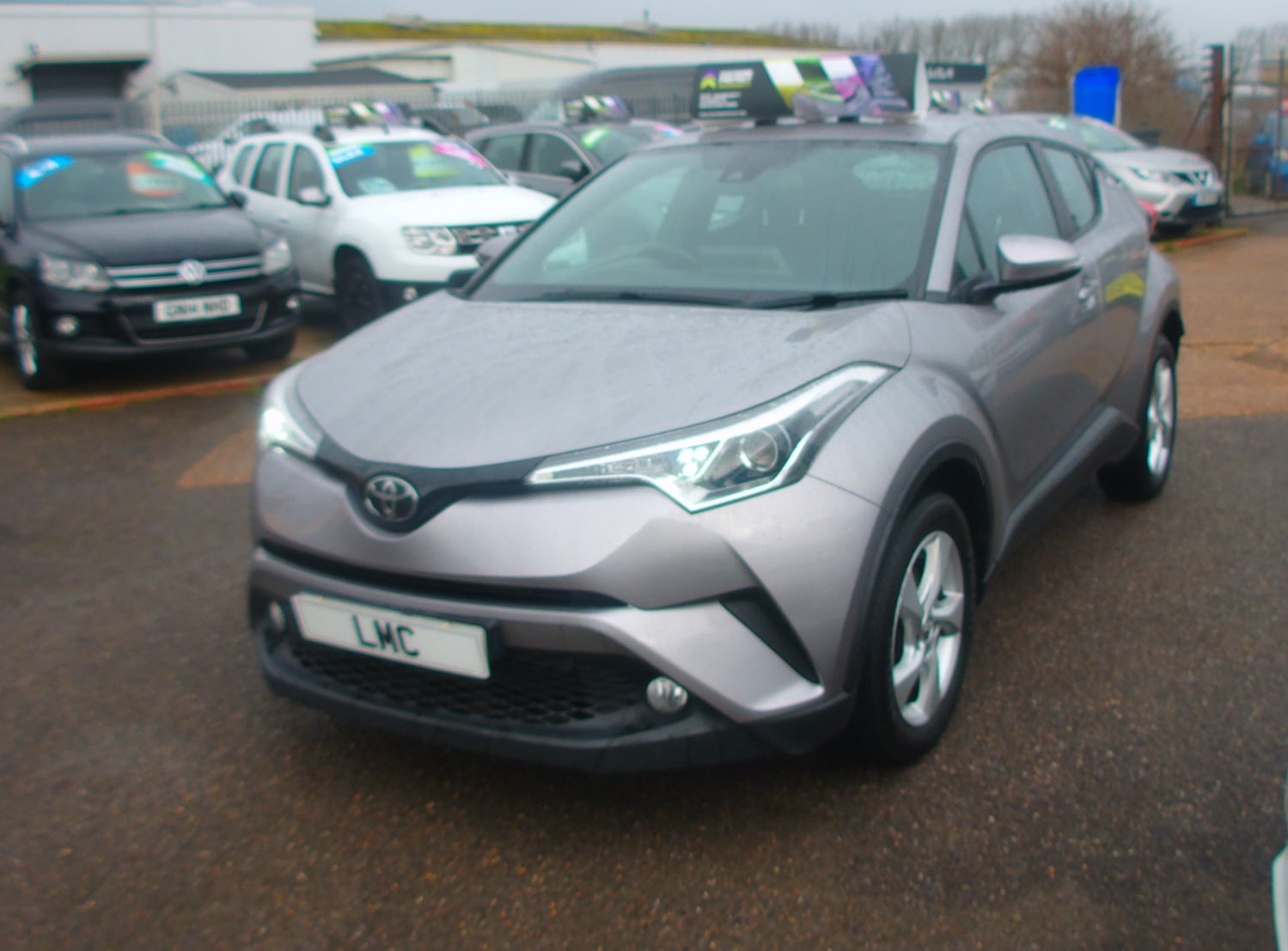 [ berth ]Toyota C-HR