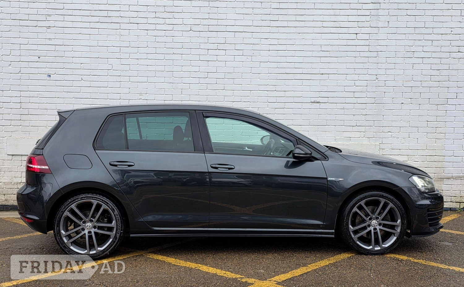 [ berth ]Volkswagen Golf