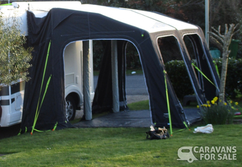 Dometic Rally Air Pro 260 Drive Away Awning for Motorhome.
