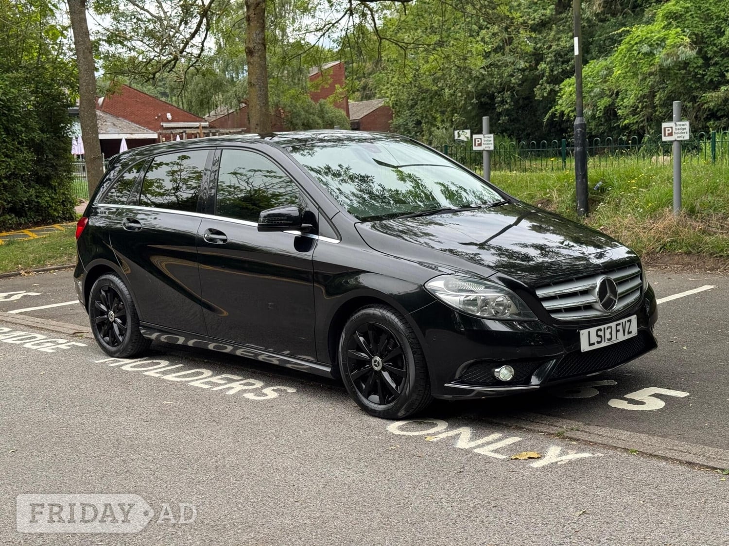 Mercedes-Benz B Class 2013 in Uxbridge