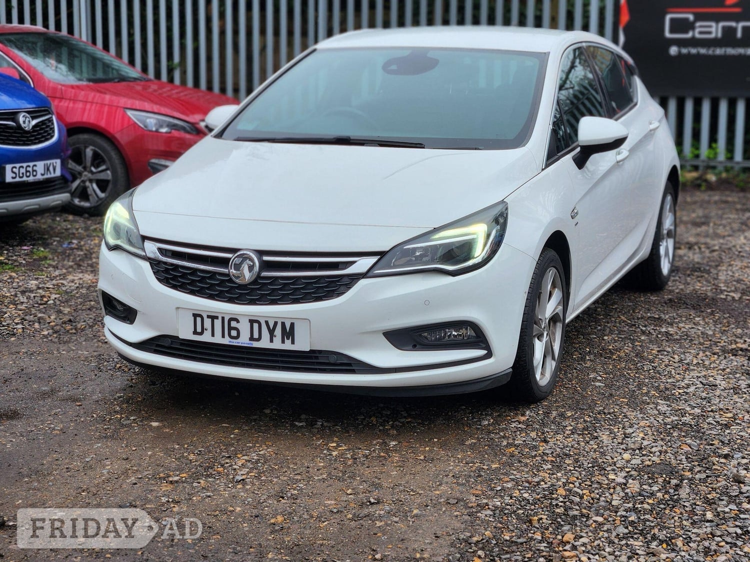 [ berth ]Vauxhall Astra