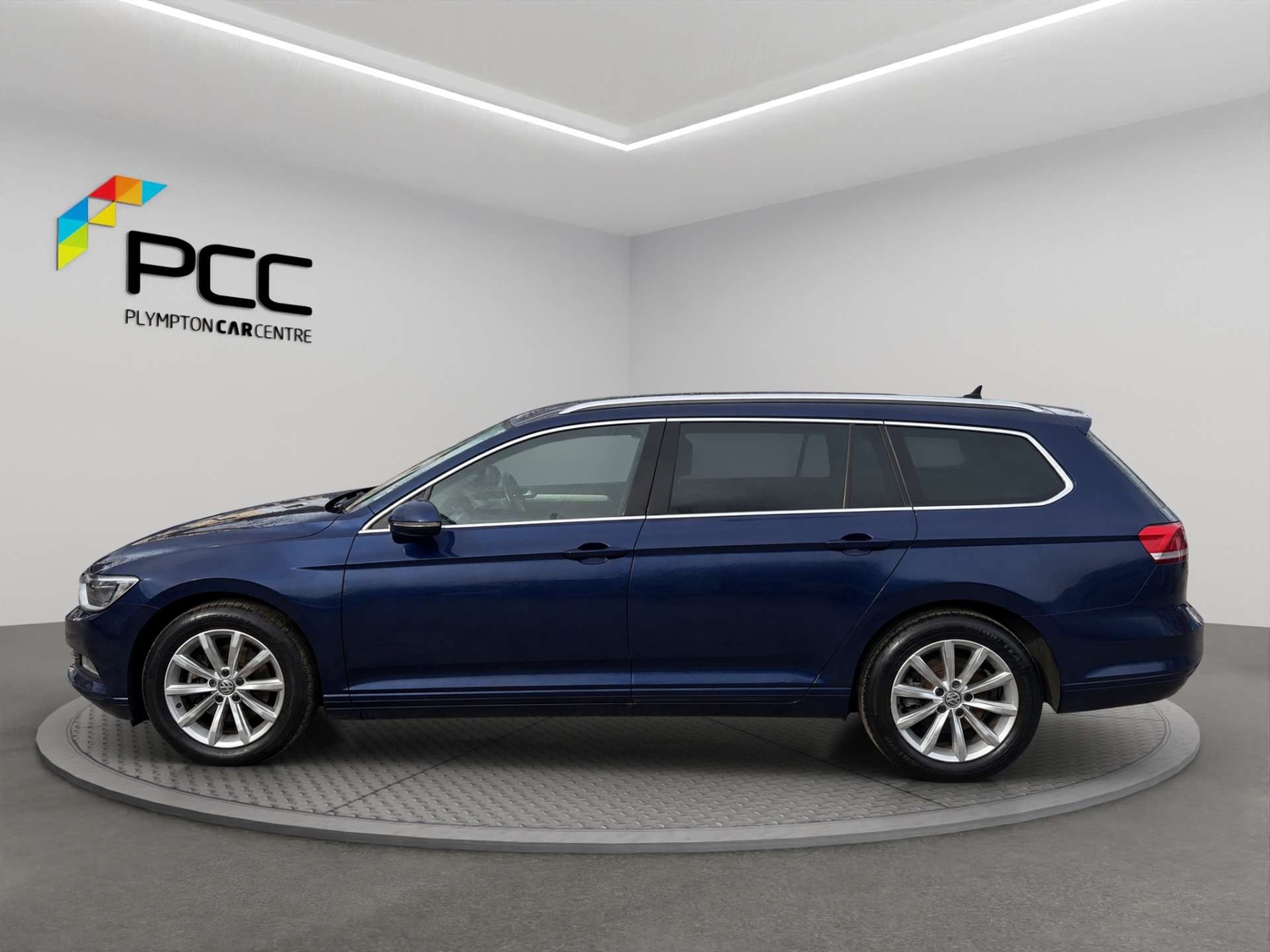 Volkswagen Passat 2017 - Cars