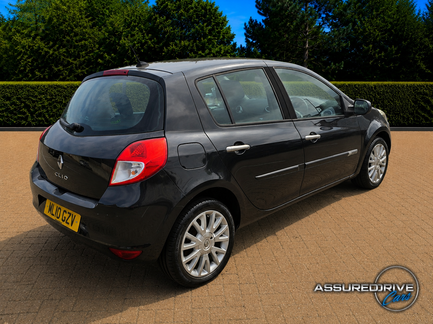 [ berth ]Renault Clio
