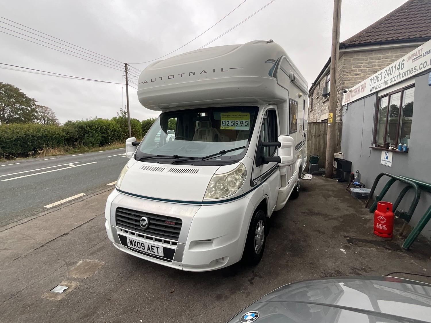 [ berth ]Auto-Trail Tracker