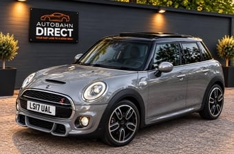 Mini Hatch 2017