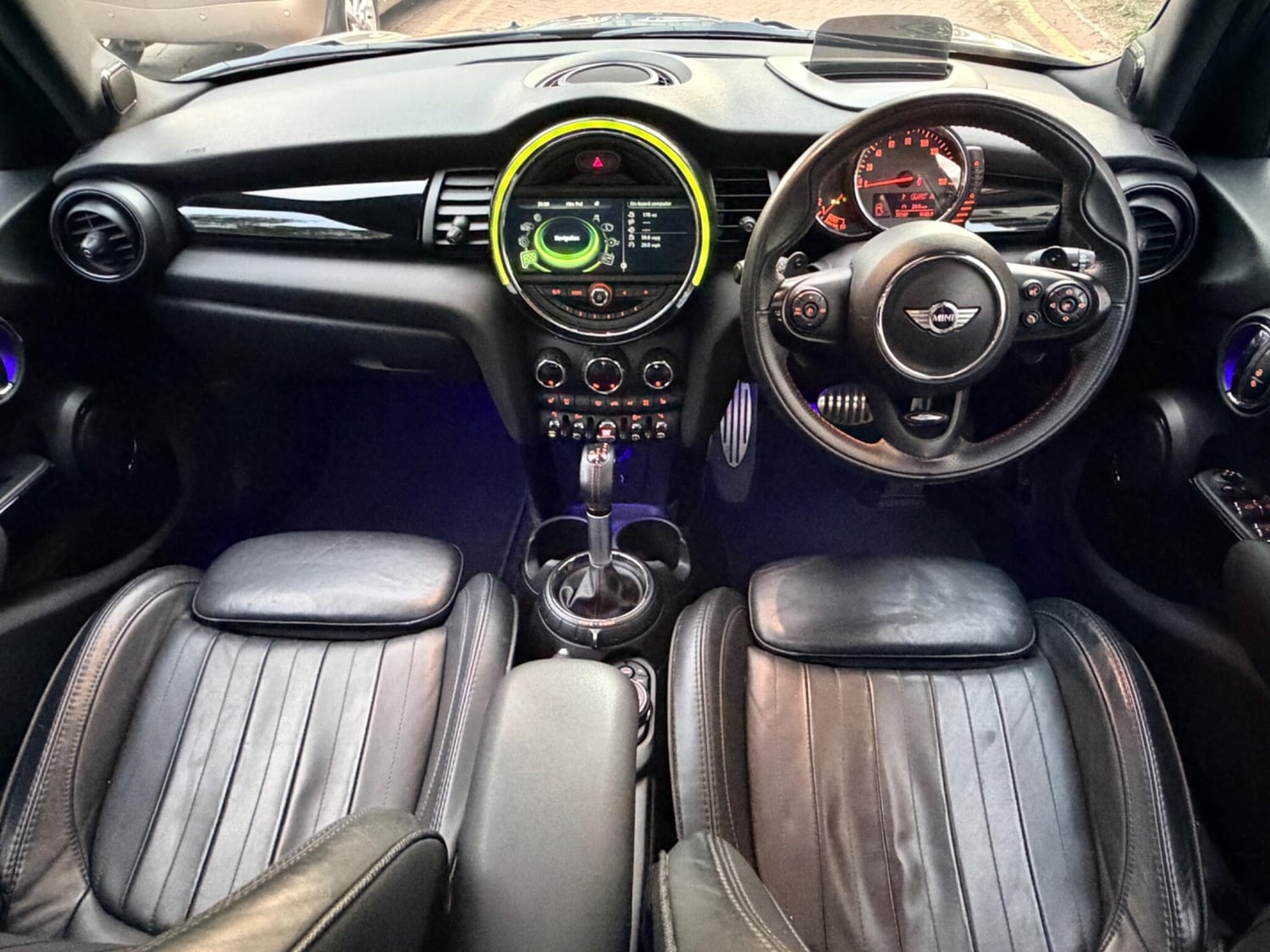 Mini Hatch Wembley