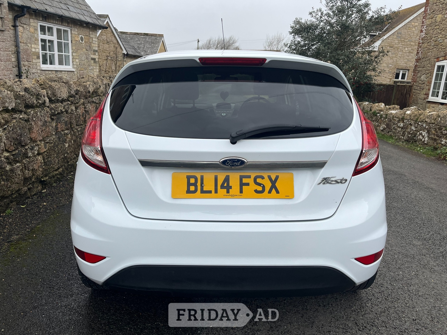 Ford Fiesta 2014 - Cars