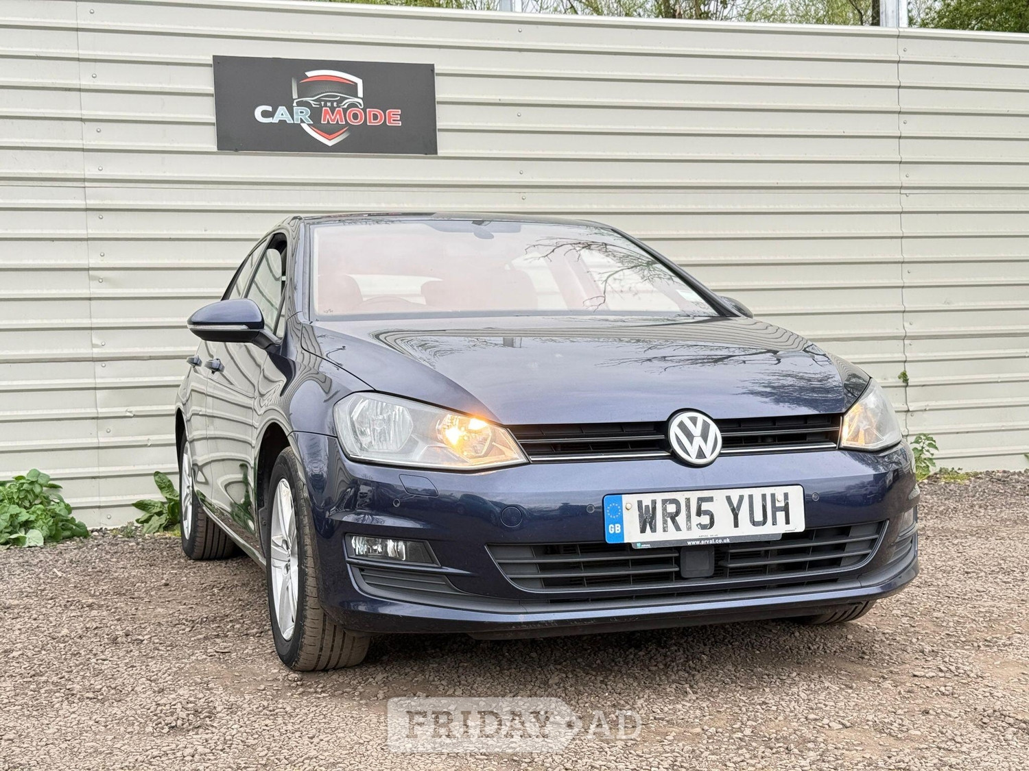 Volkswagen Golf 2015 in Hillingdon