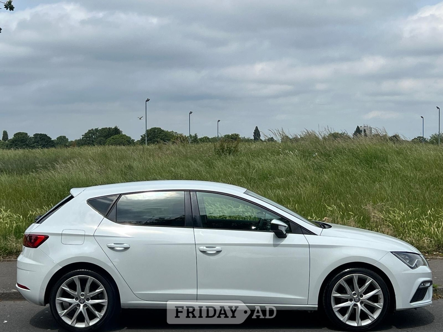 SEAT Leon 2017 - Cars