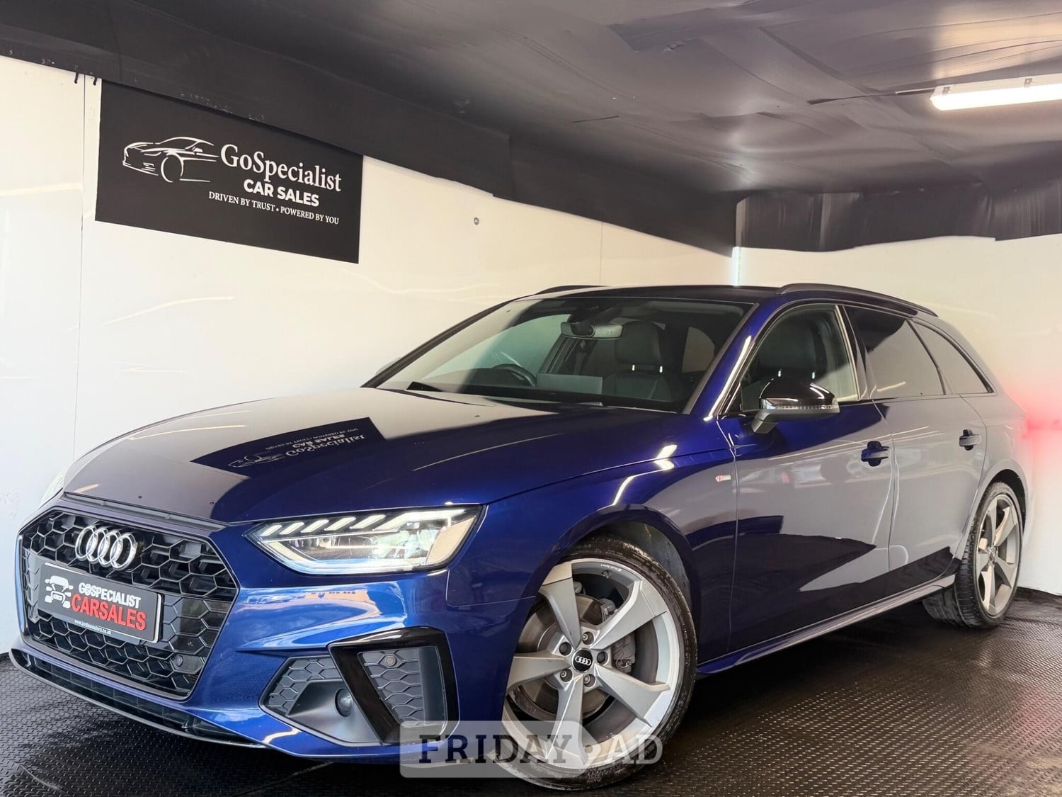 Audi A4 Avant 2020 in St Albans