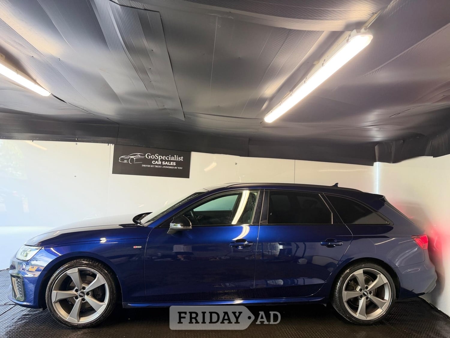 [ berth ]Audi A4 Avant