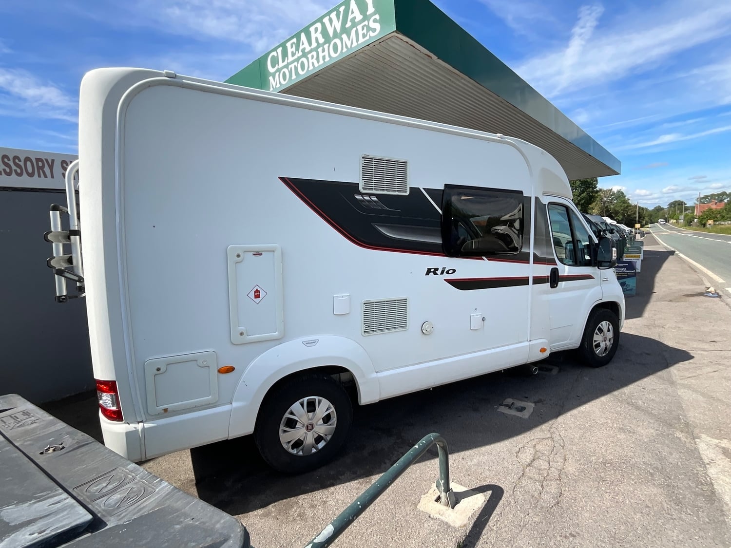 Swift Rio 310 2017 - Motorhomes & Caravans in Somerton
