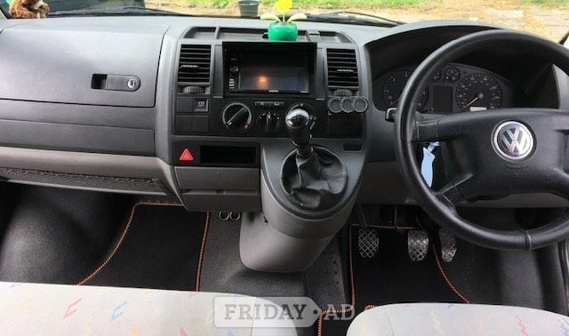 [ berth ]Volkswagen Transporter Campervan Conversion