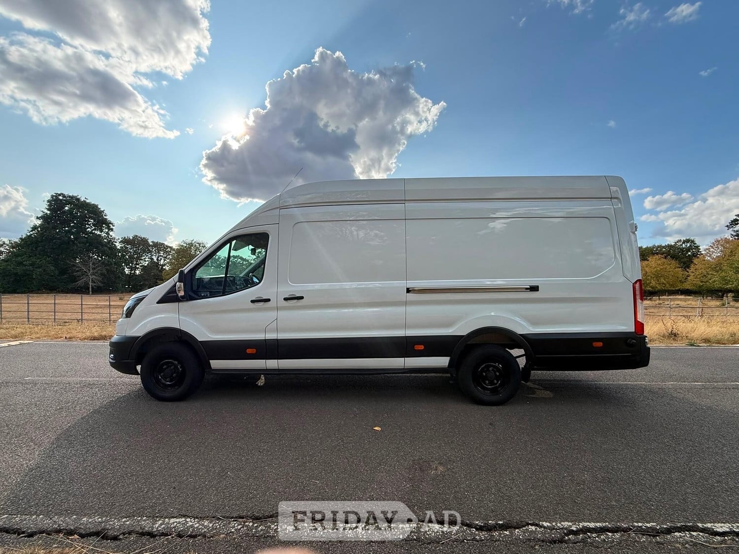 [ berth ]Ford Transit