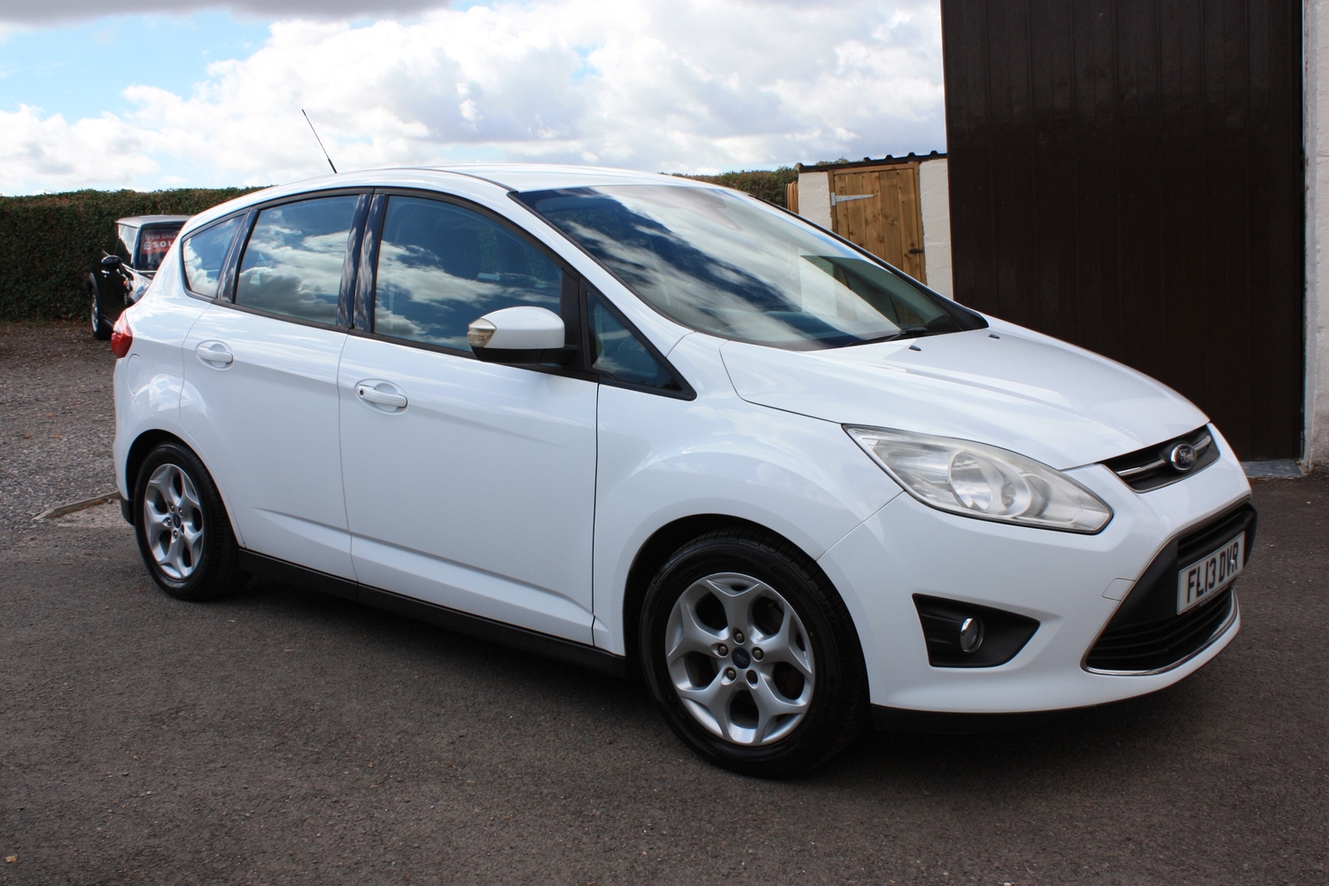 [ berth ]Ford C-MAX