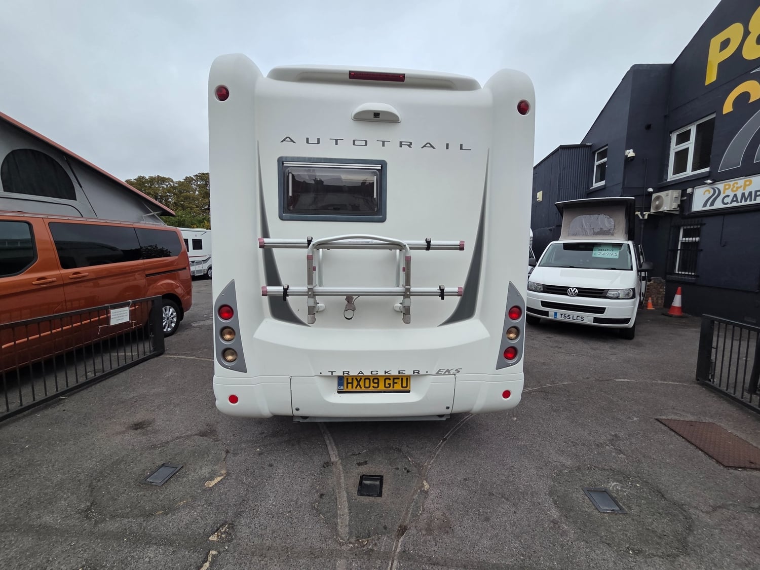 Auto-Trail Tracker 2009 - Motorhomes & Caravans in Gosport