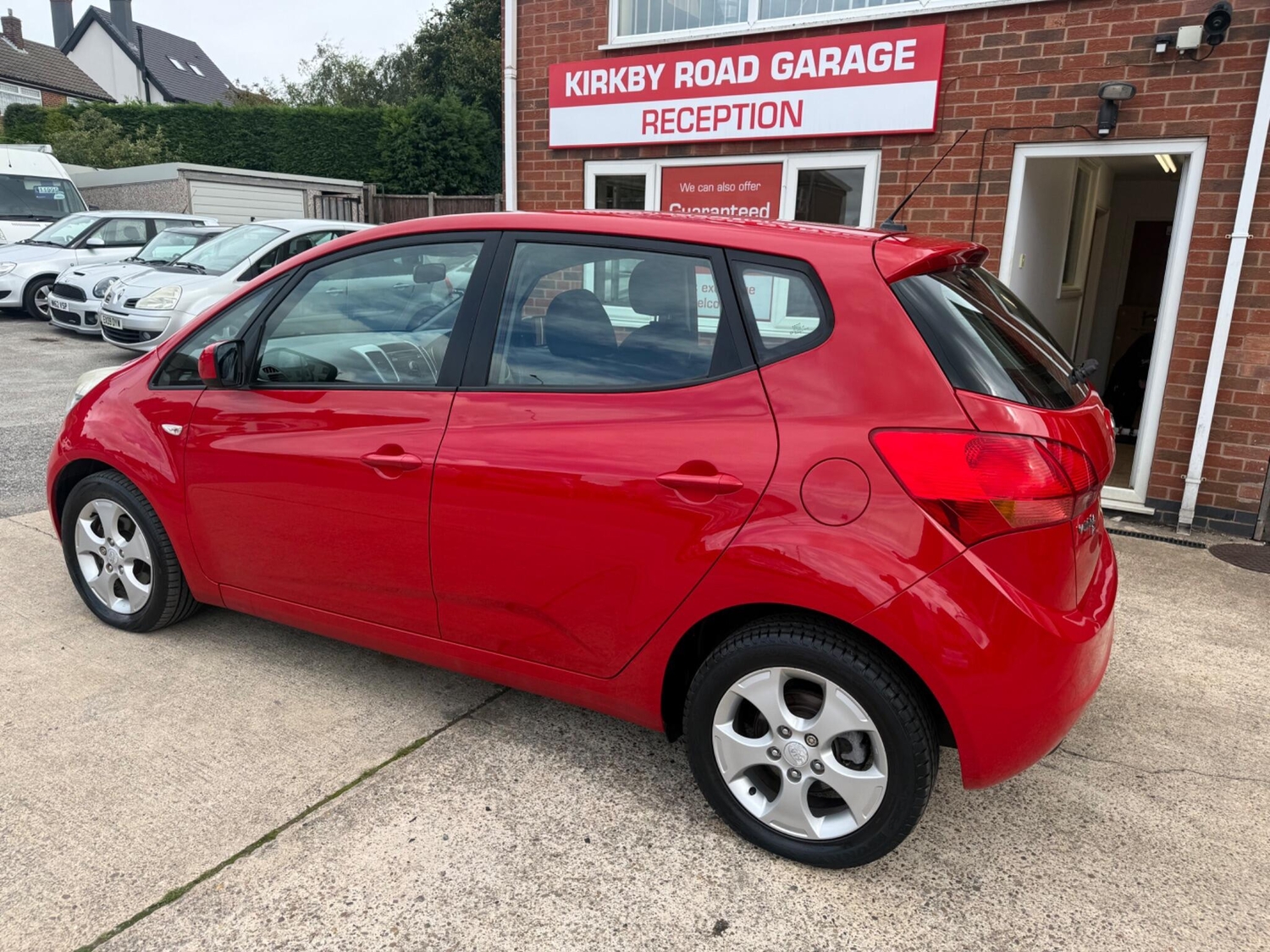 [ berth ]Kia Venga