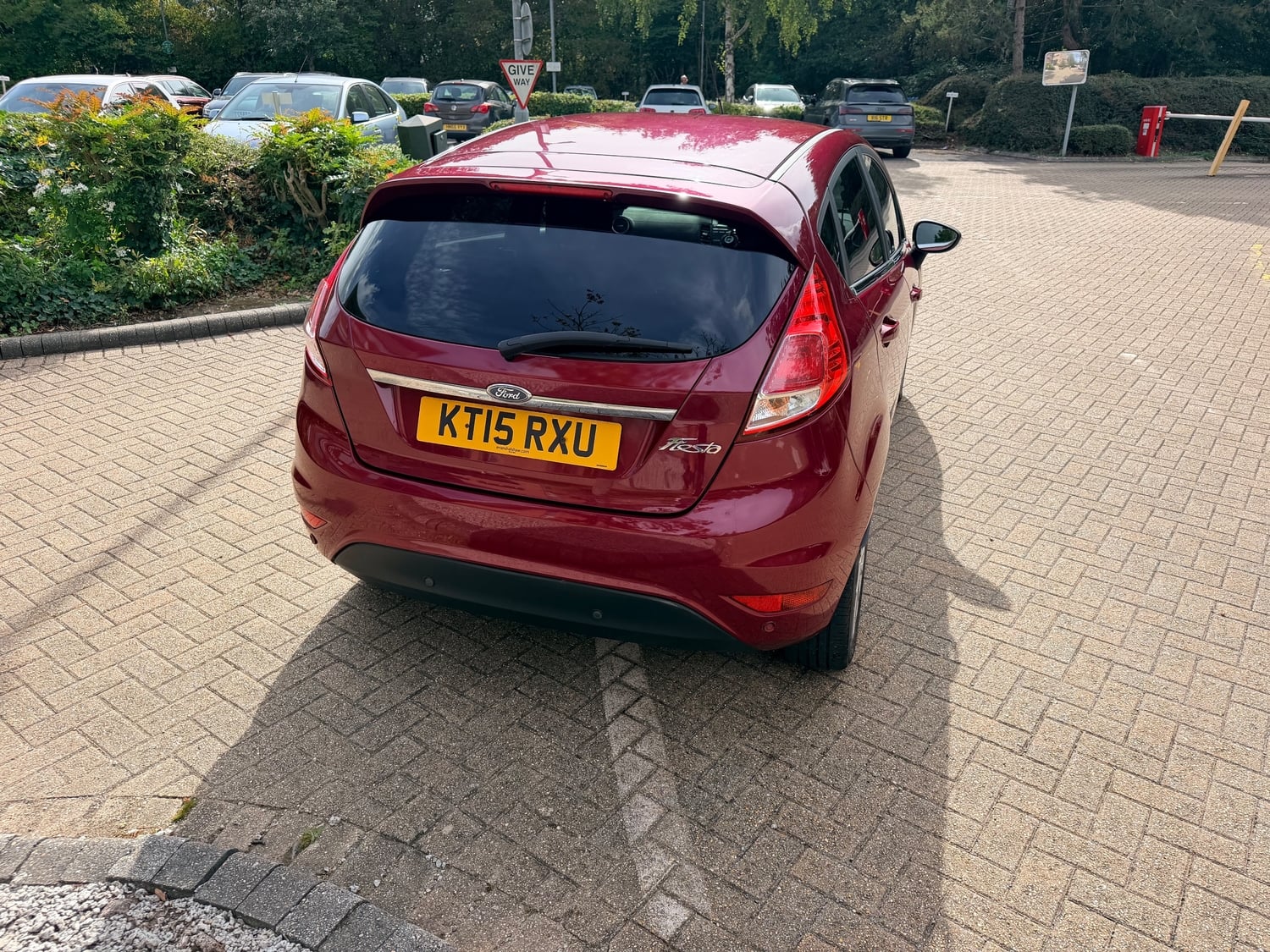 Ford Fiesta 2015 - Cars