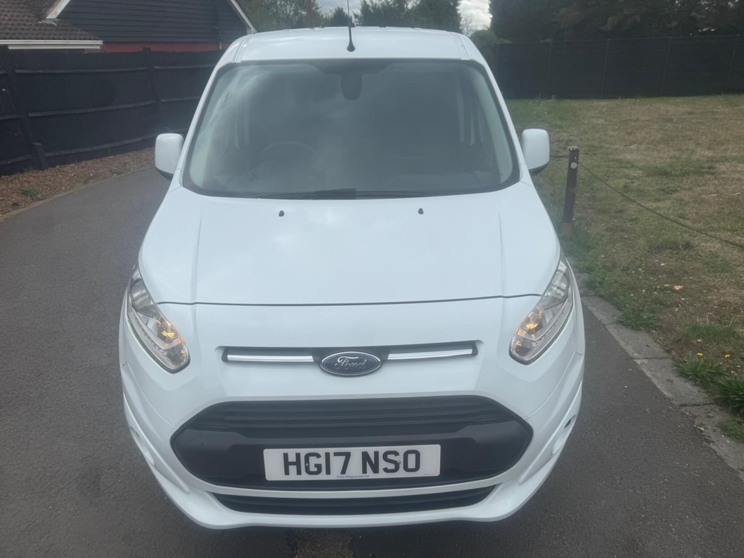 Ford Transit Connect Addlestone