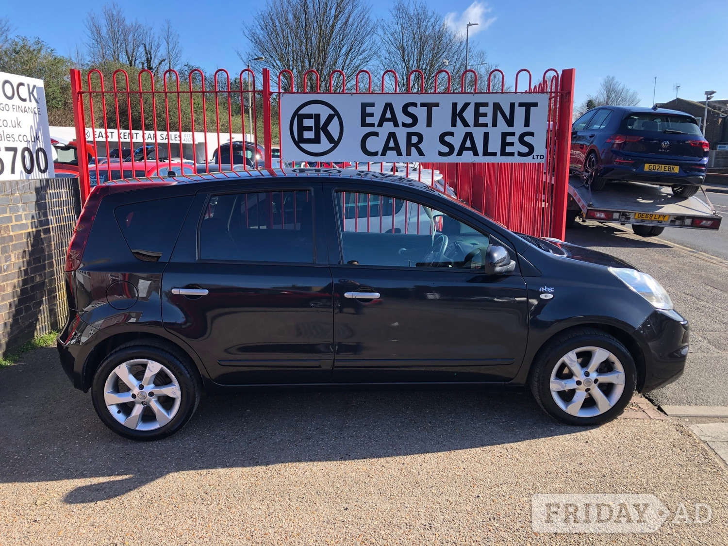 Nissan Note 2011 - Cars