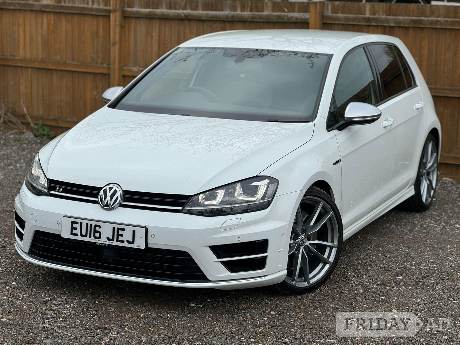 [ berth ]Volkswagen Golf