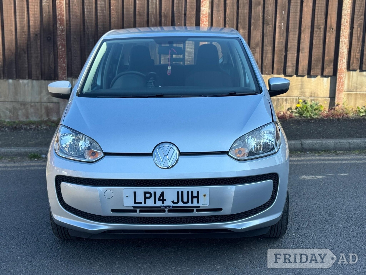 [ berth ]Volkswagen Up