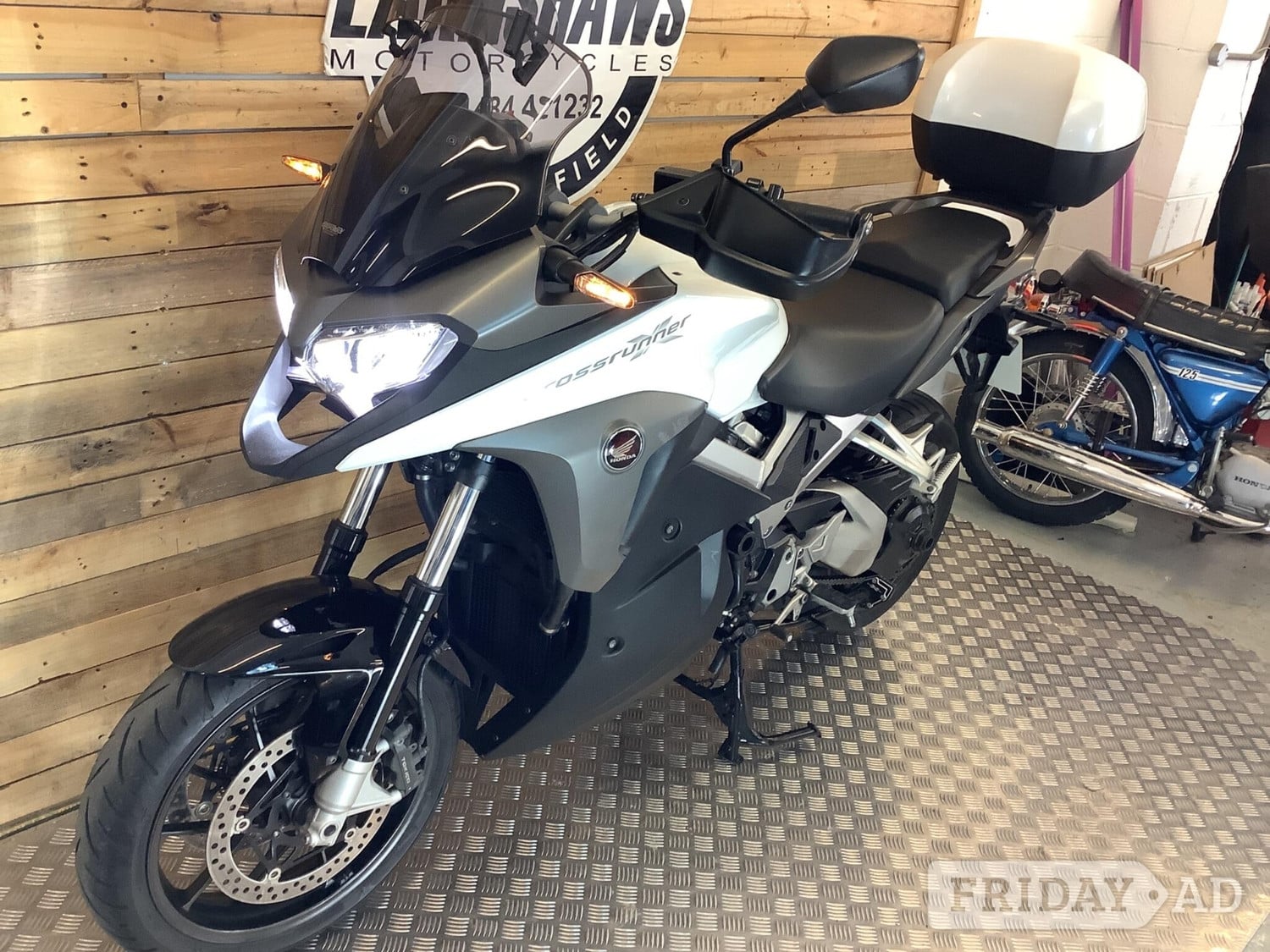 [ berth ]Honda VFR