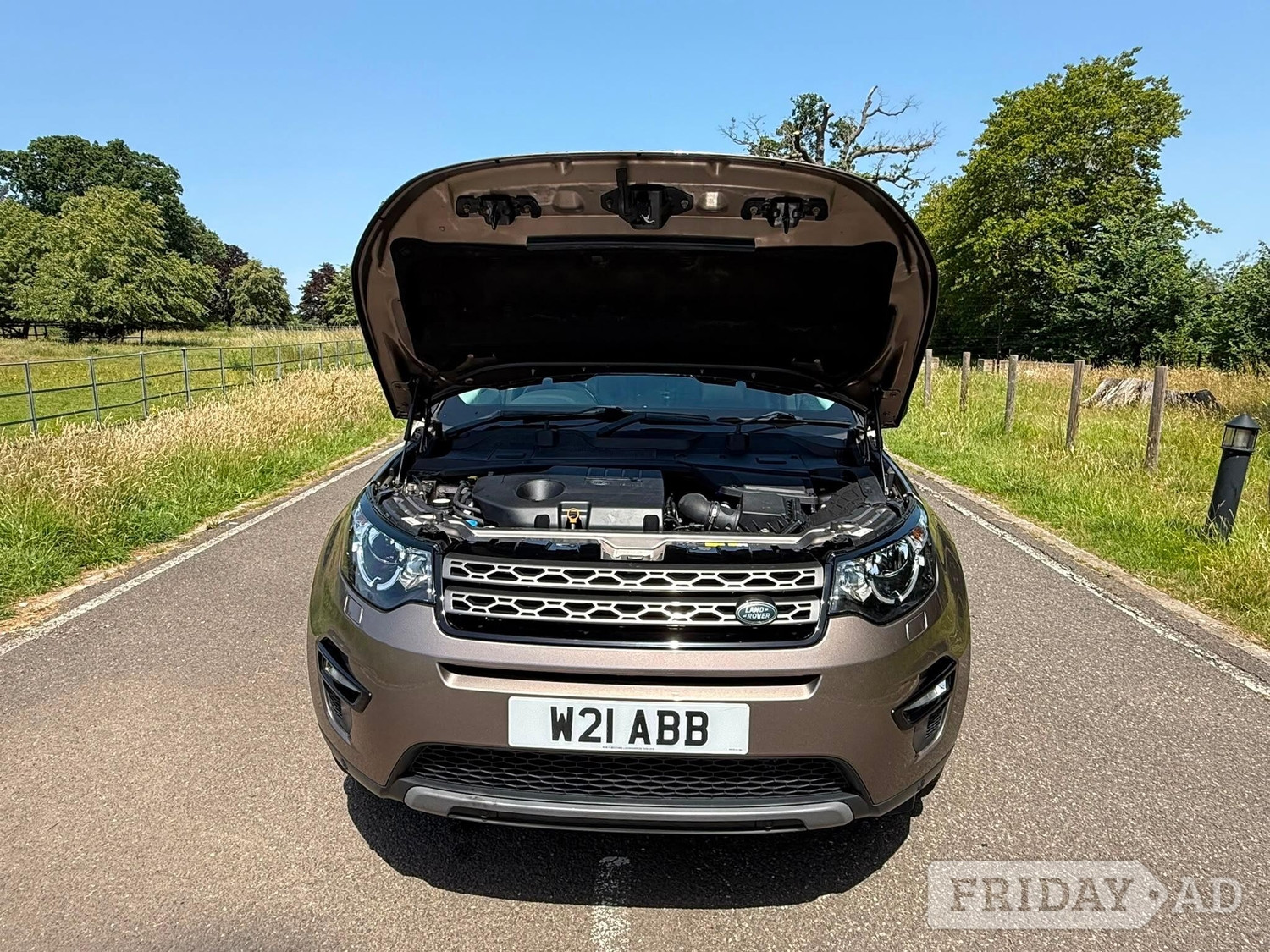Land Rover Discovery Sport 2017 - Cars