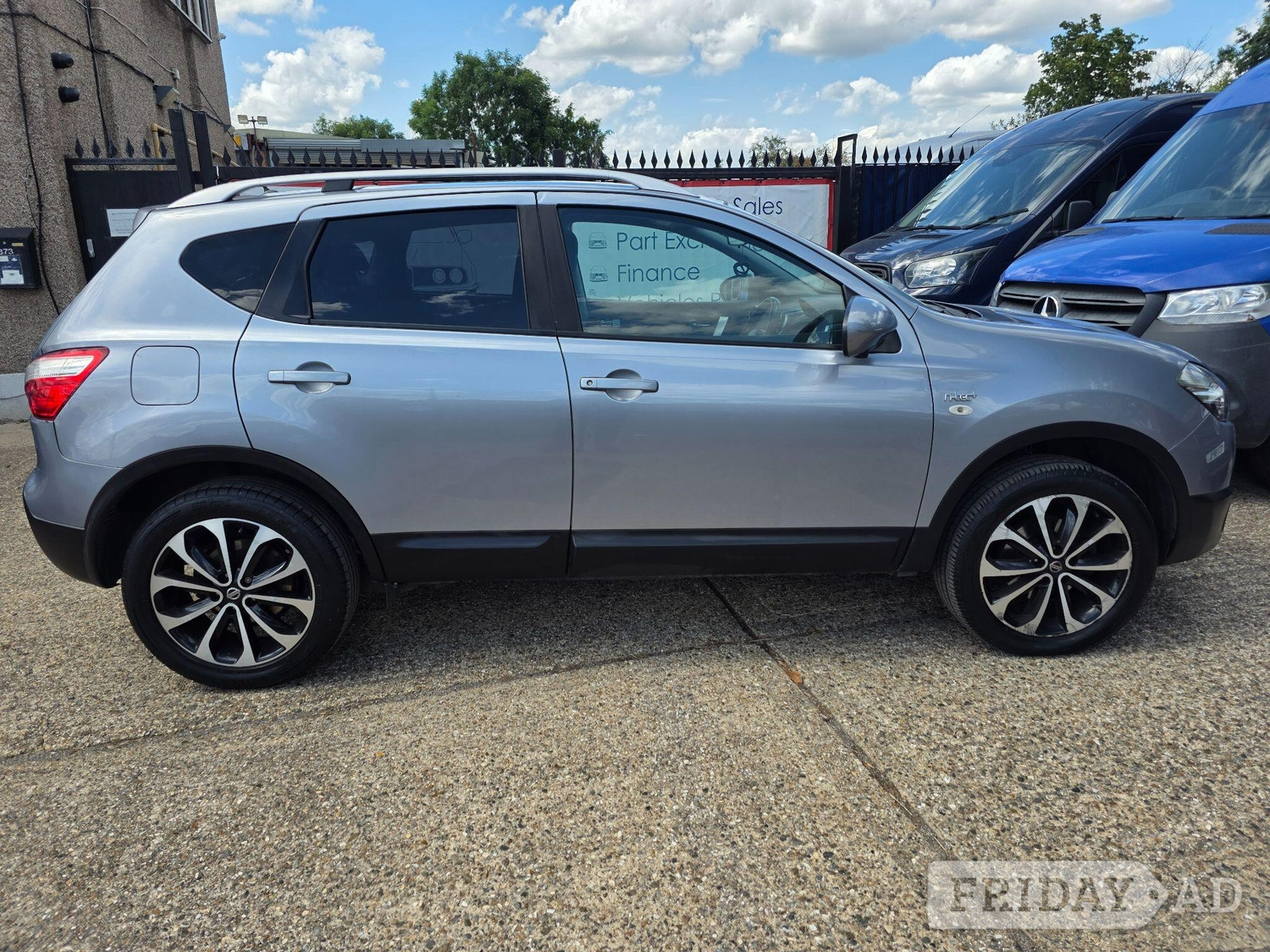 [ berth ]Nissan Qashqai