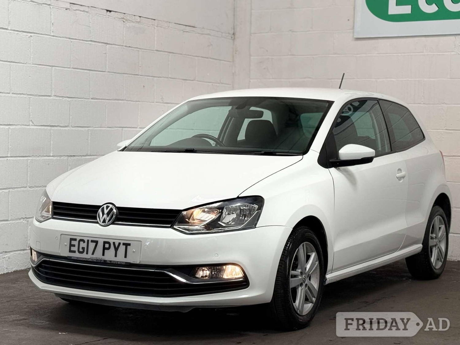 Volkswagen Polo 2017 - Cars in Uxbridge