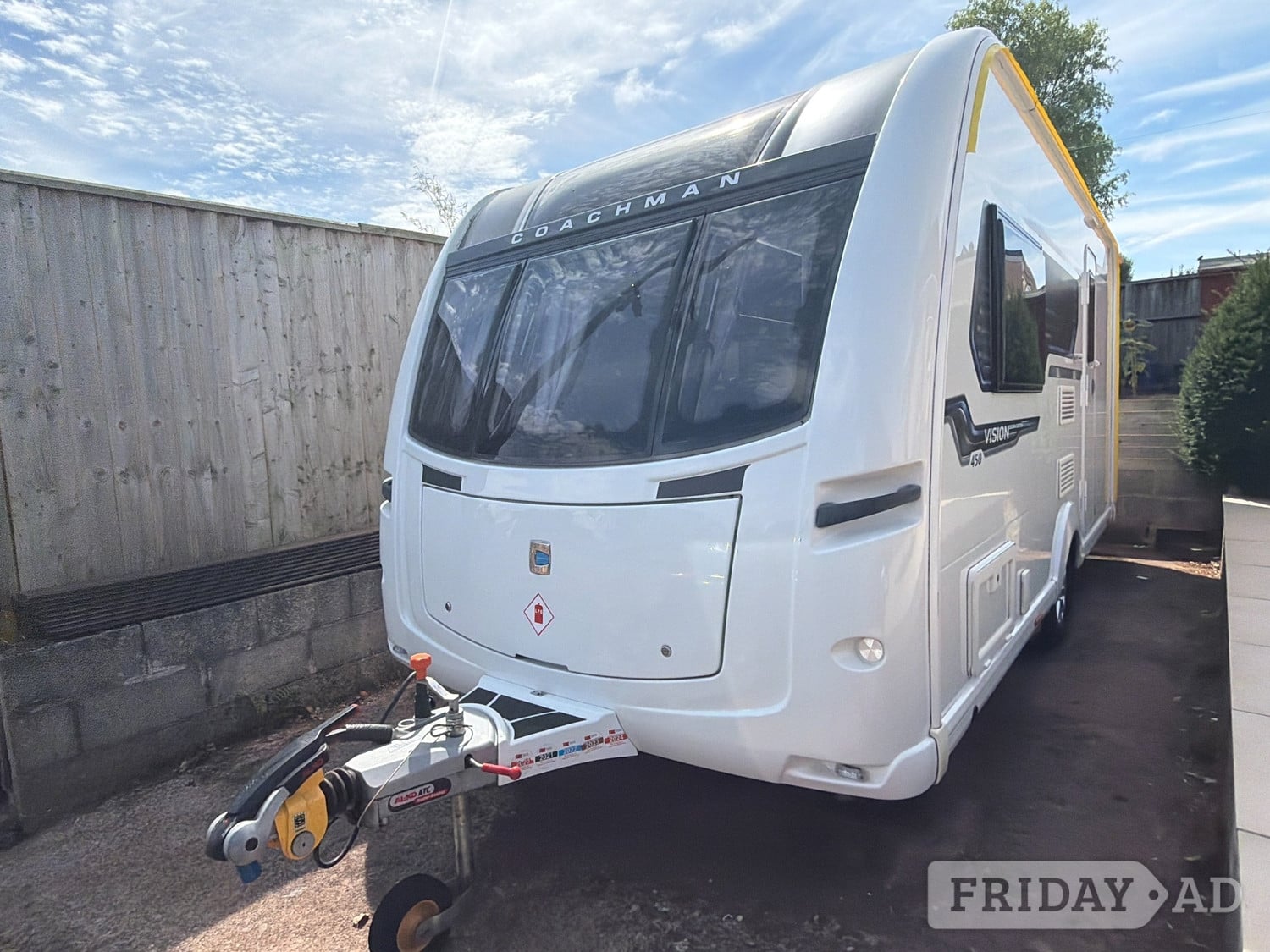 Coachman Vision 450 2019 in Paignton