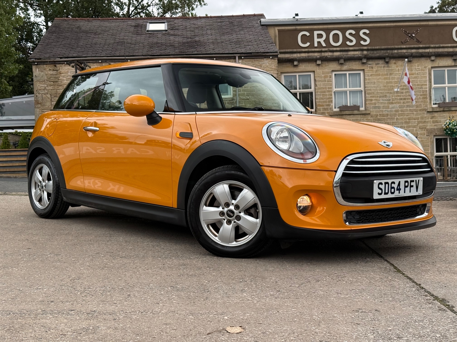 Mini Hatch Bolton