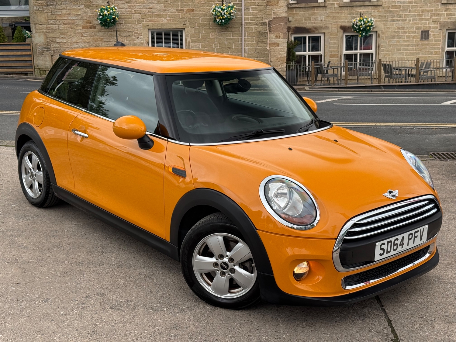Mini Hatch 2014 - Cars in Bolton