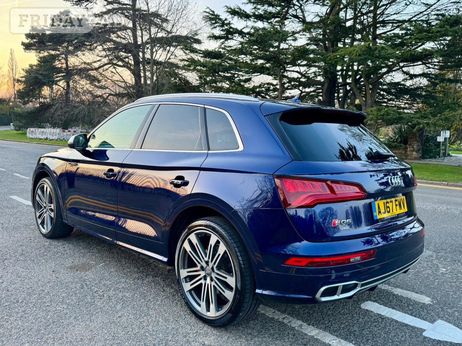 Audi SQ5 2018 - Cars