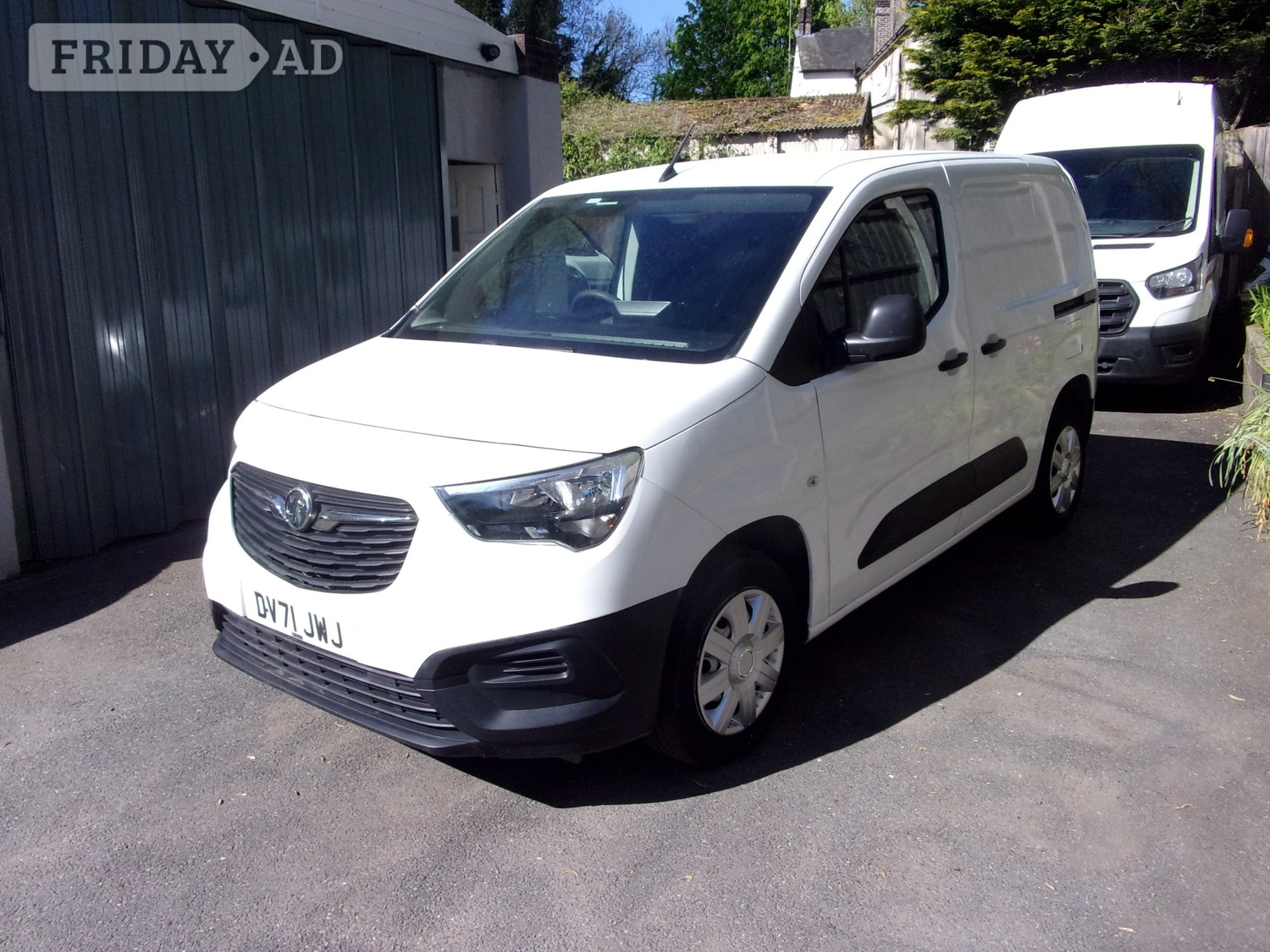 Vauxhall Combo 2021 in Godstone