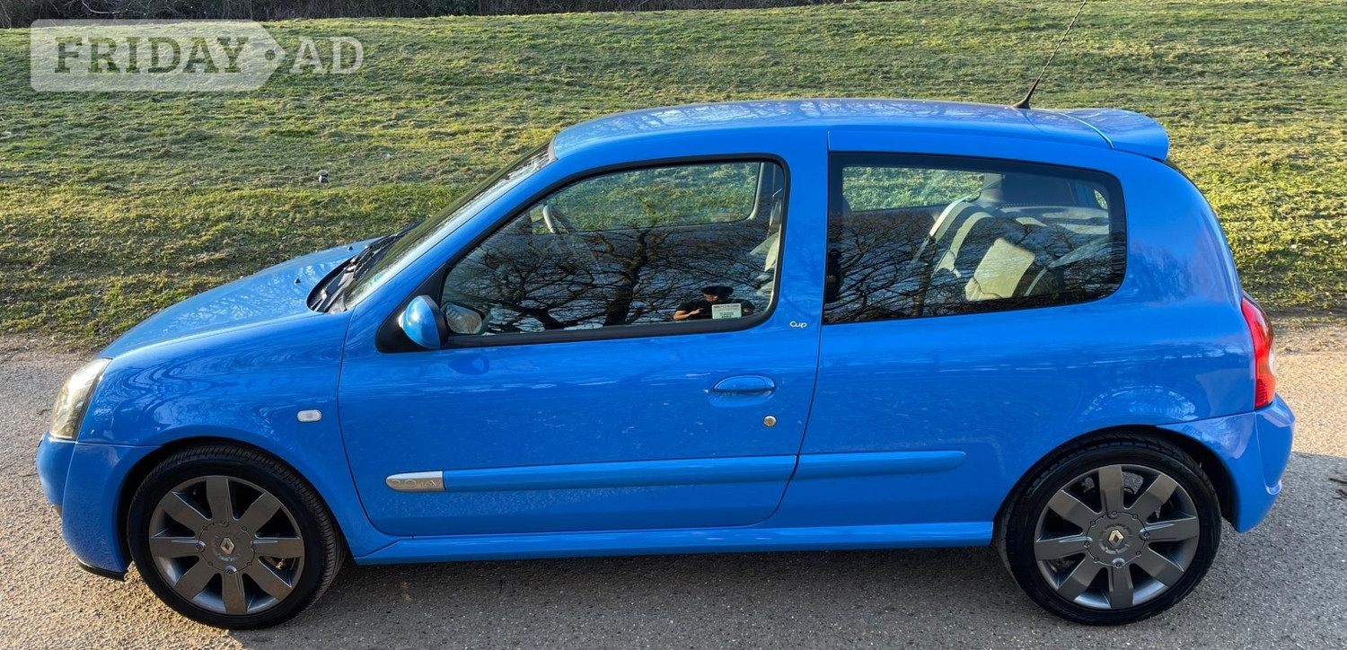 Renault Clio 2005 - Cars