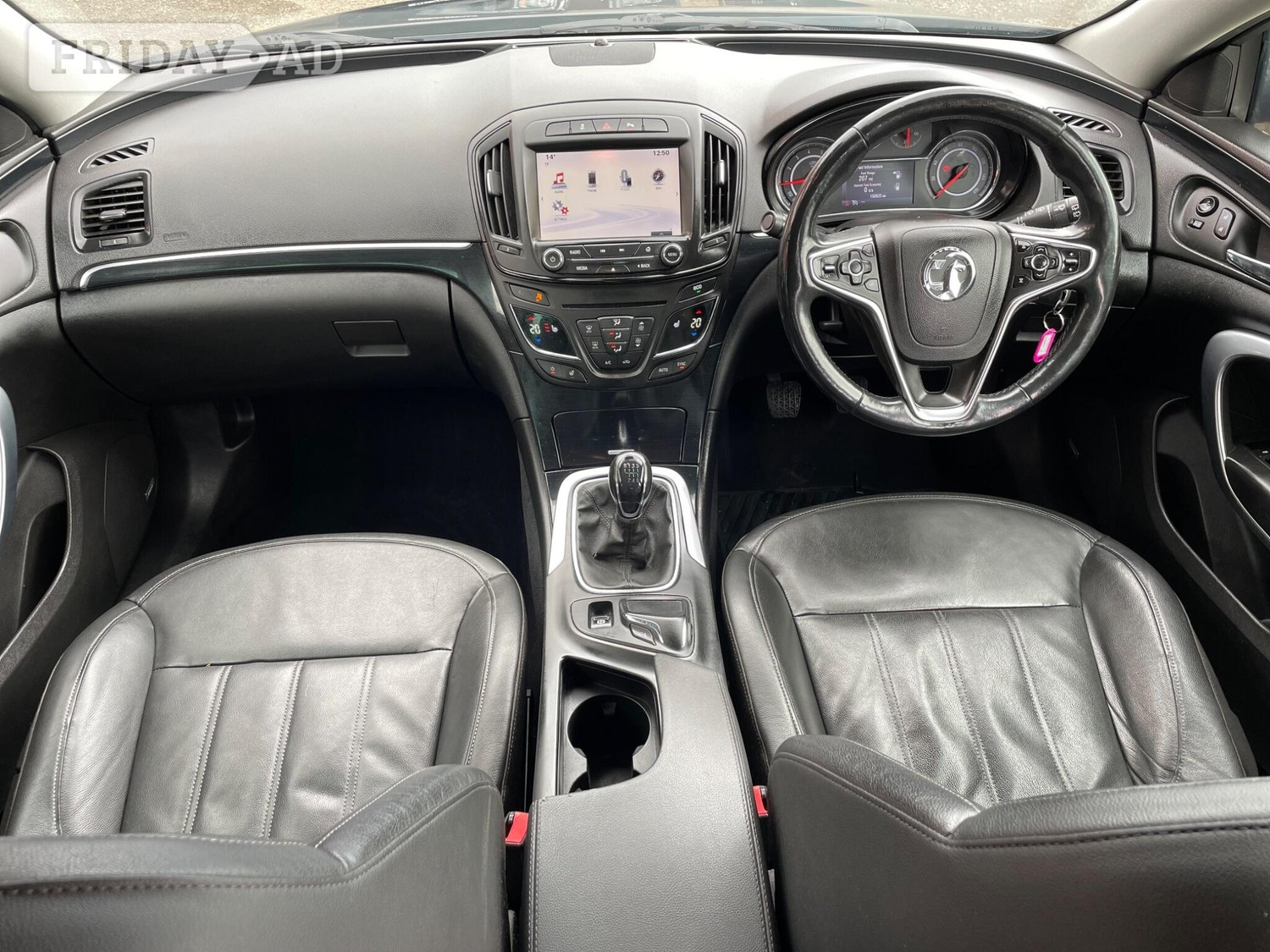 [ berth ]Vauxhall Insignia