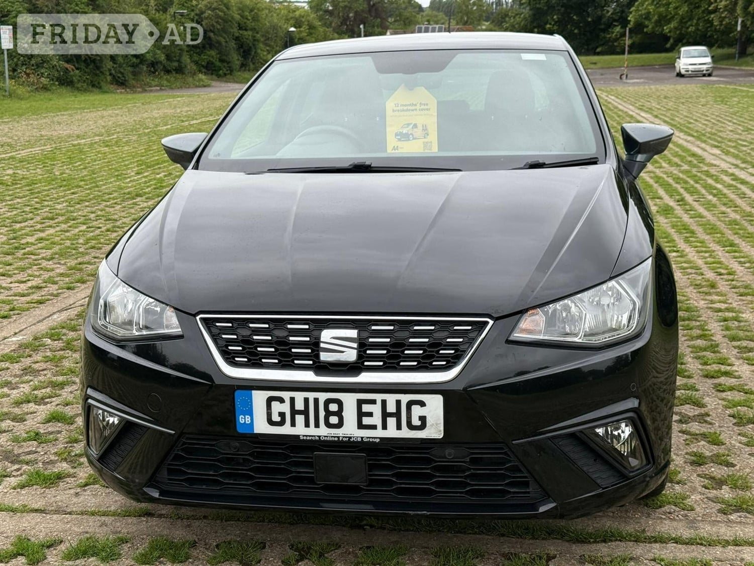 [ berth ]SEAT Ibiza