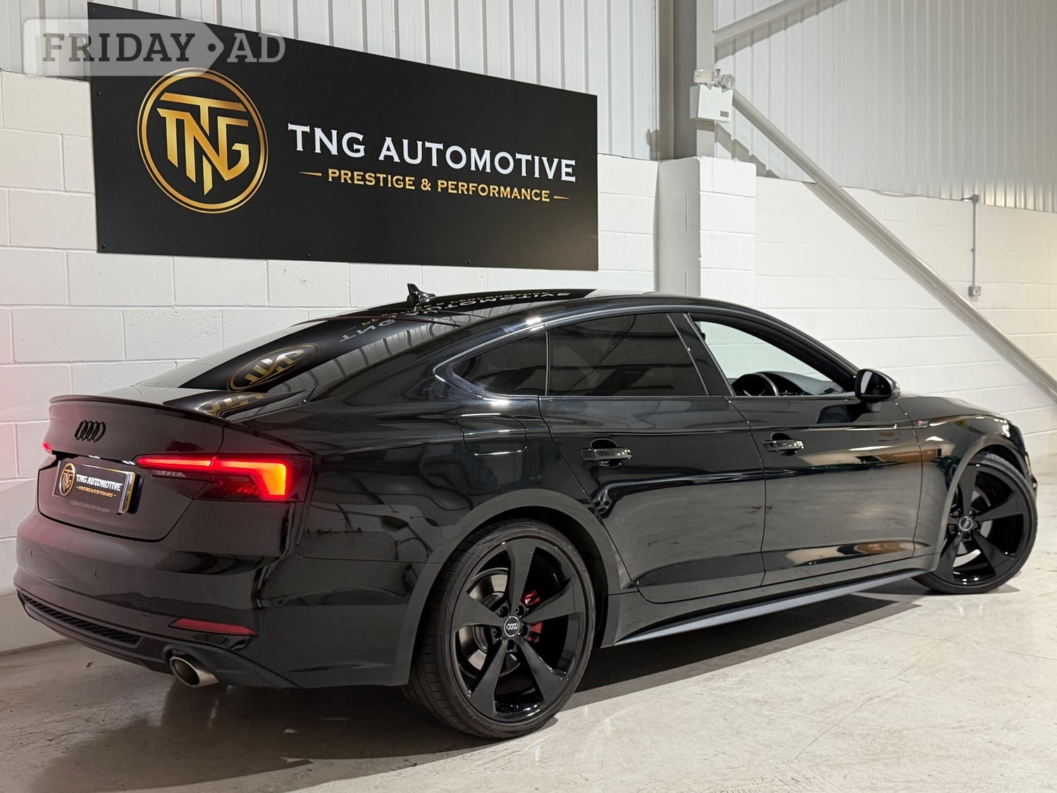 [ berth ]Audi A5