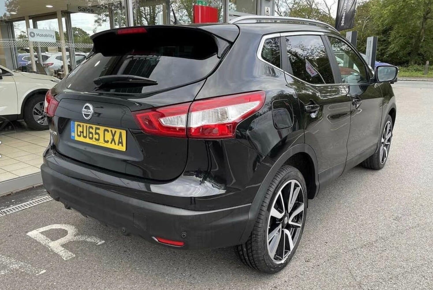 Nissan Qashqai 2015 - Cars in Tonbridge