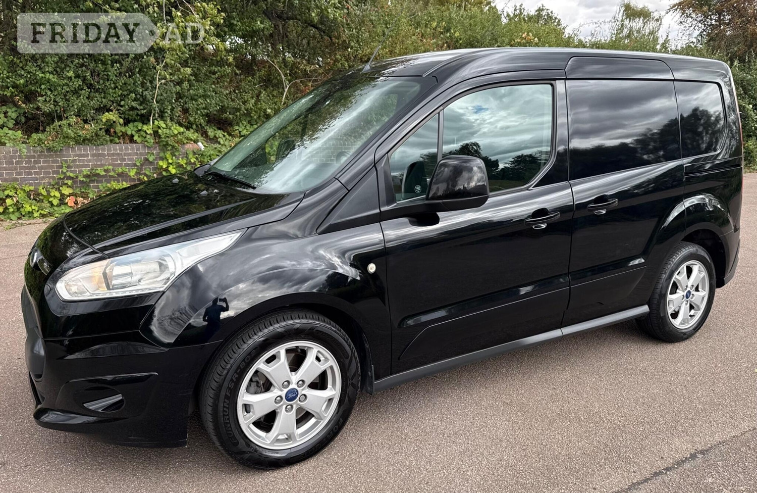 Ford Transit Connect 2017 - Vans & Commercial Vehicles in Waltham Abbey