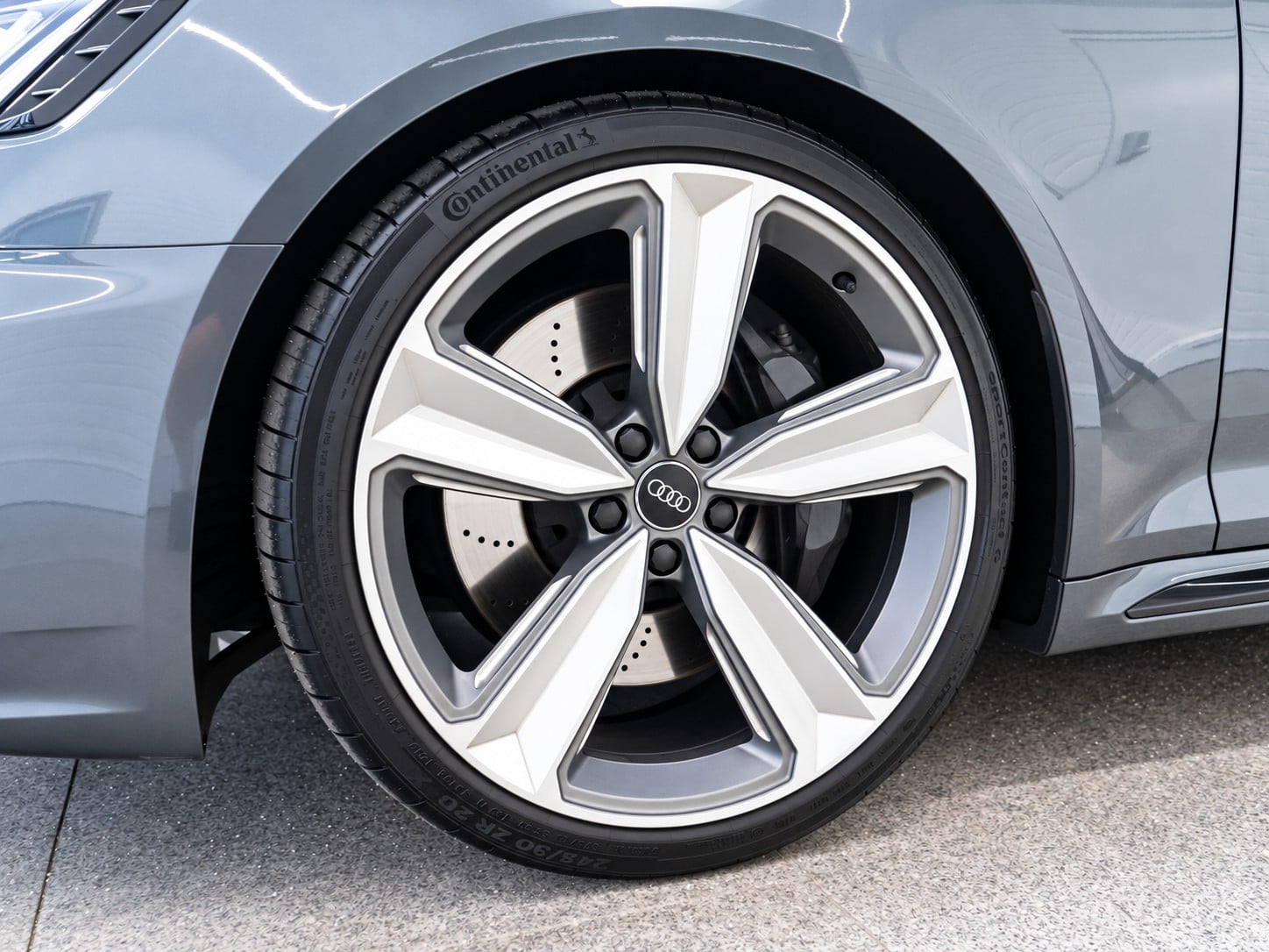Audi RS4 Avant 2019 - Cars
