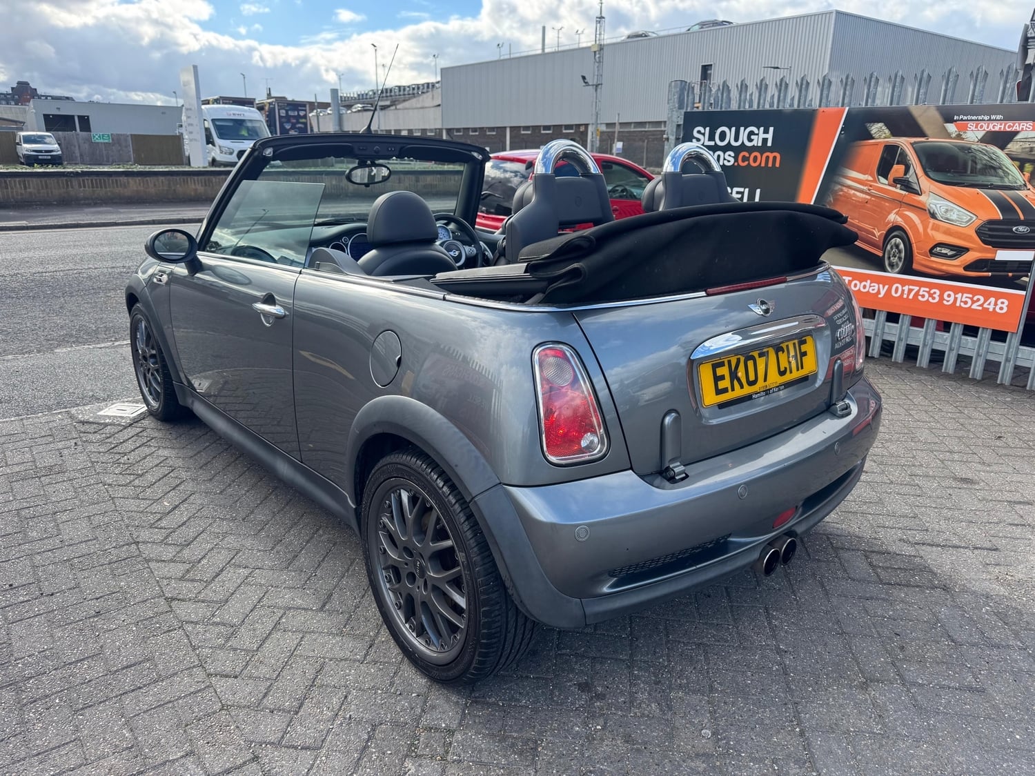 [ berth ]Mini Convertible