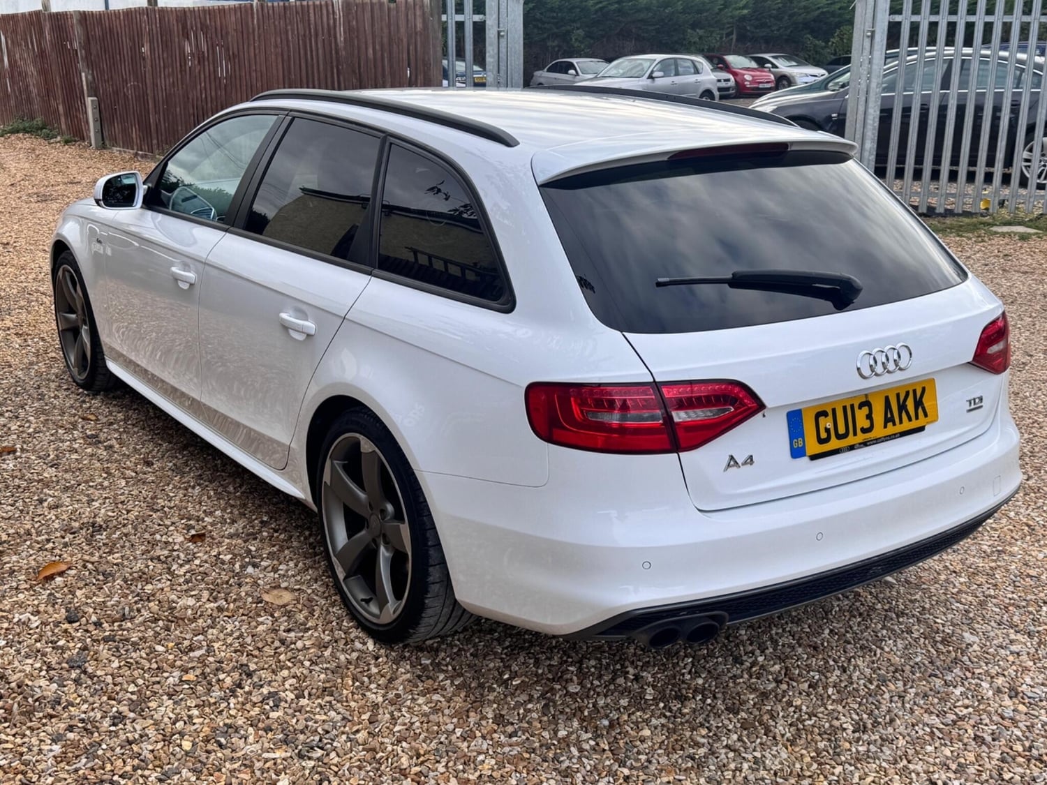 Audi A4 Avant 2013 - Cars in Shefford